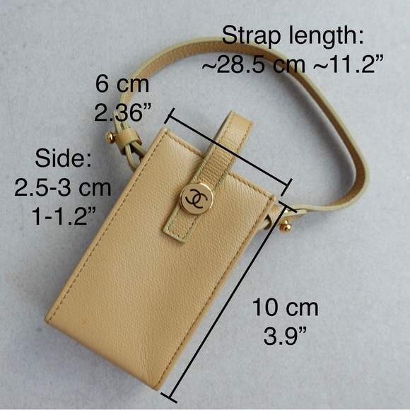 Chanel | Authentic Vintage Leather Phone Holder - Picture 5 of 7